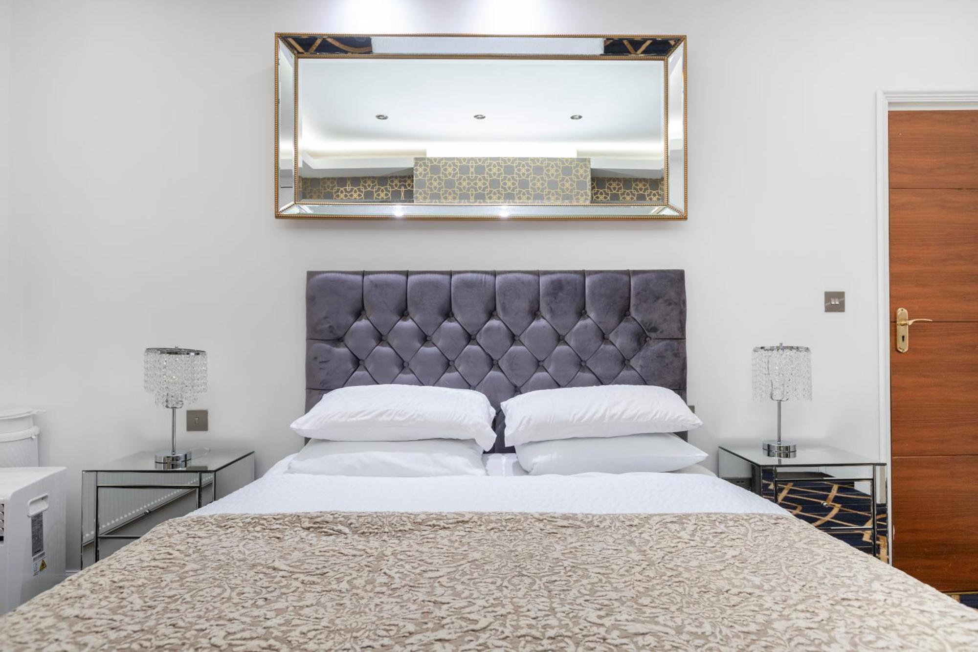 Marble Arch Mews Apart'Hotel Londen Buitenkant foto